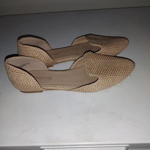 Woman's woven slip ons